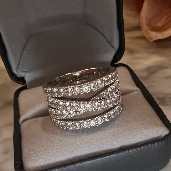 ď¸Beautiful Wide 4 row Crossover Diamond Ring Solid 925 Sterling Silver -See pics - Picture 7 of 17